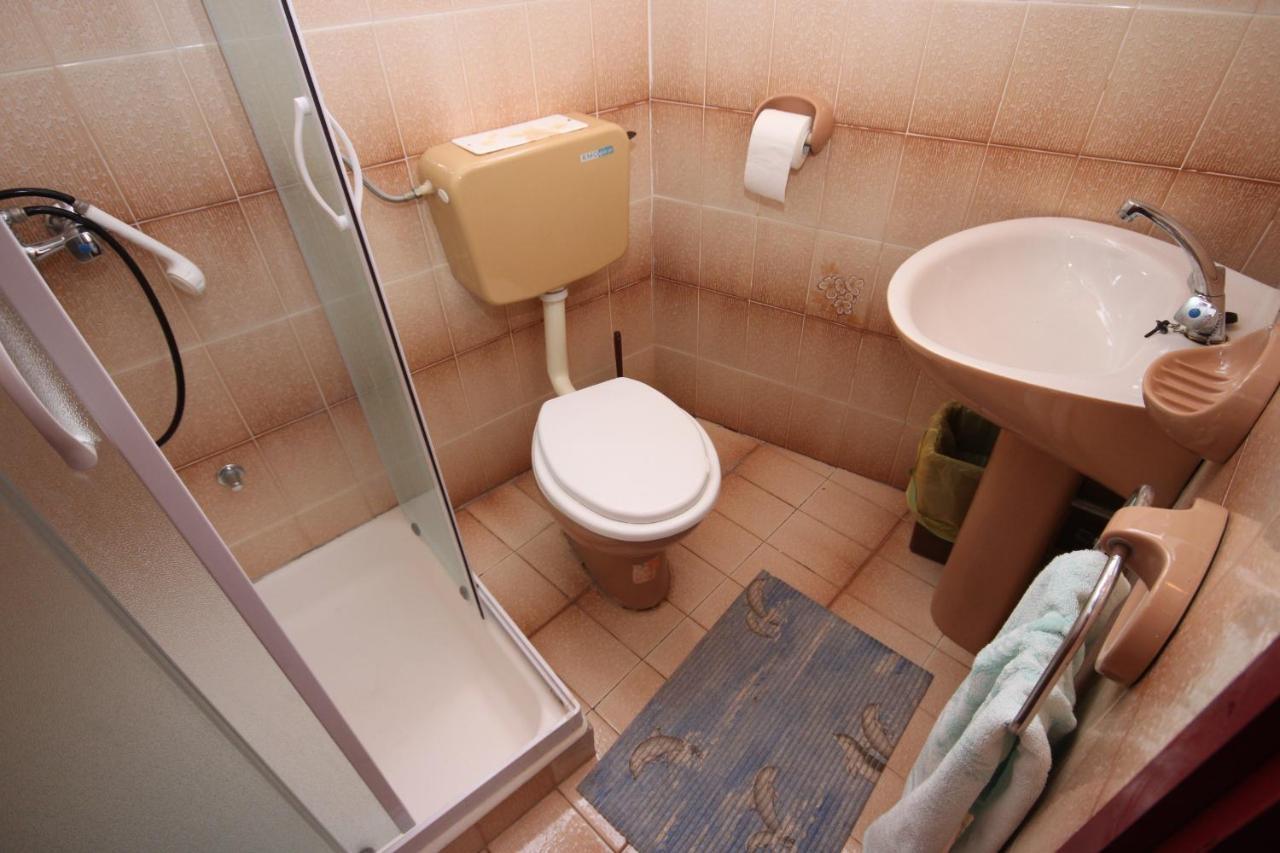 Apartment Metajna 6421B Екстер'єр фото